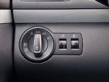 Volkswagen Touran 2,0 TDI 7MÍST VÝHŘEV KLIMA - náhled 25