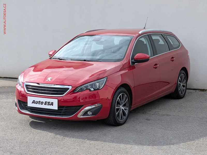 Peugeot 308 (2016) 1.2PT, ČR, LED, AC - fotka 3 z 14
