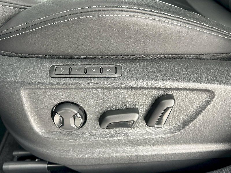 Škoda Karoq (2025) DSG 2.0TSI 140kW 4x4 SportLine - fotka 31 z 37