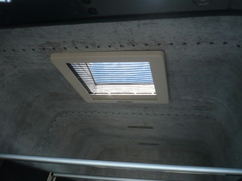 Volkswagen T6 2.0TDI 150Kw 4x4 Klima - fotka 18 z 50