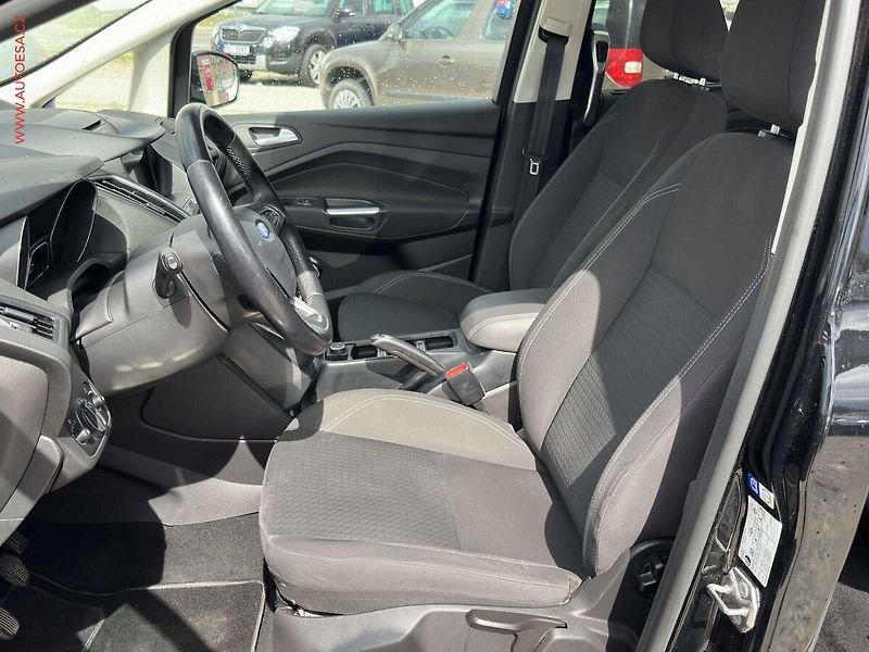Ford Grand C-MAX (2018) 2.0TDCI, servis.kniha - fotka 9 z 19