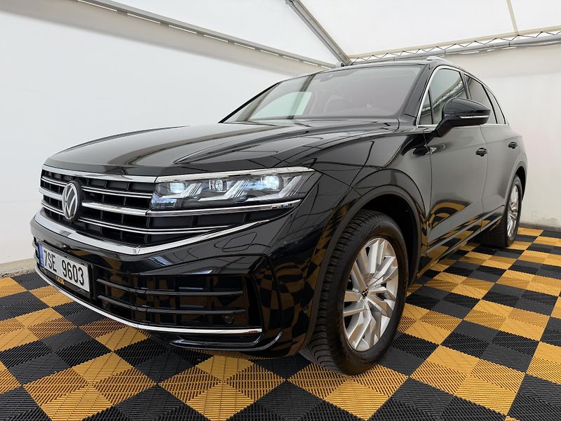 Volkswagen Touareg 3.0Tdi*1-MAJ*DPH*ELEGANCE* - fotka 2 z 45