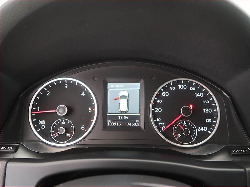 Volkswagen Tiguan (2013) Sport&Style 2.0 TDI, 4X4 - fotka 9 z 17