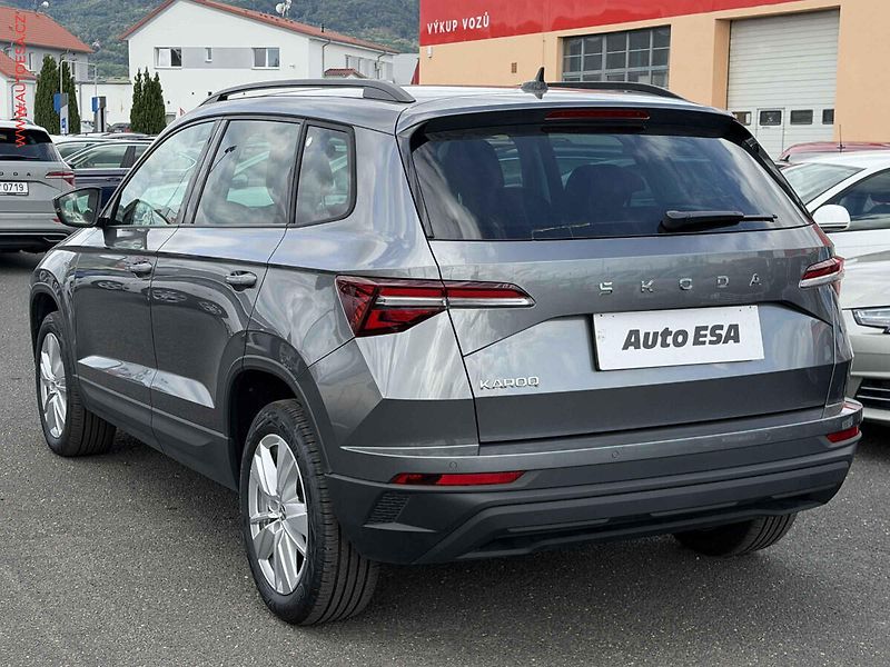 Škoda Karoq (2025) 1.5 TSI, 1.maj,ČR, Selection - fotka 6 z 17