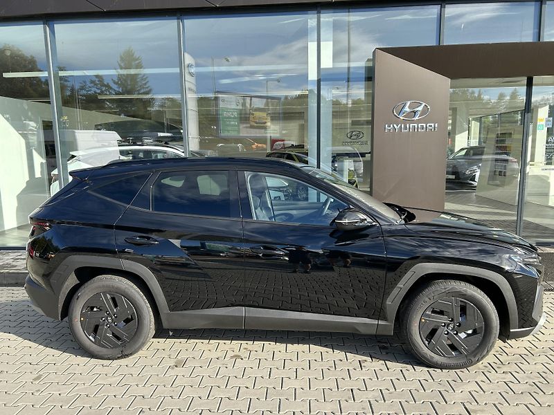 Hyundai Tucson 1,6T-GDI 110kW GO CZECH! FL - fotka 3 z 31