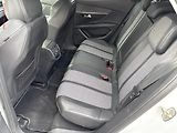 Peugeot 3008 (2017) 1.6 THP, Allure, AT, navi - náhled 10