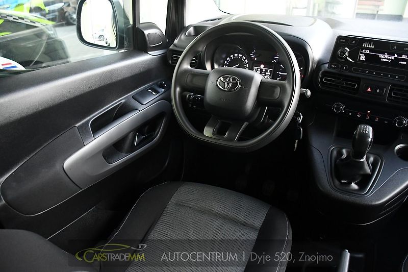 Toyota ProAce City Verso 1,5D PO SERVISE - fotka 21 z 42