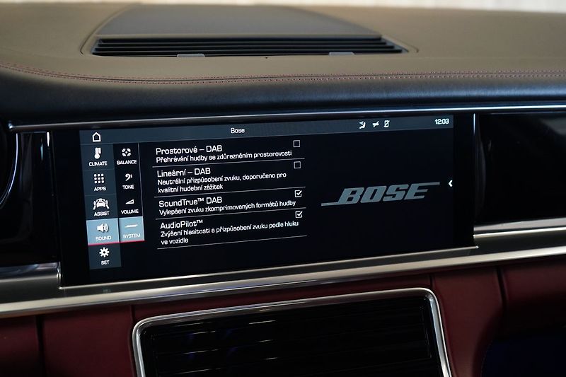 Porsche Panamera 4S Sport Turismo, Ventilace - fotka 35 z 50