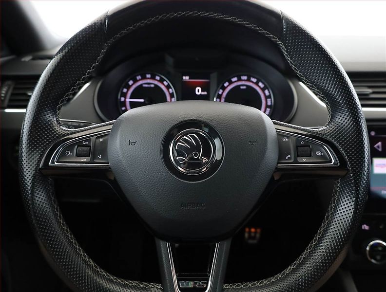 Škoda Octavia (2018) RS 2.0 TDI, Serv.kniha, Navi - fotka 8 z 20