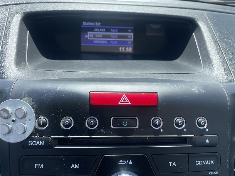 Honda CR-V 2,2 i-DTEC 4x4 Tažné Klima, be - fotka 16 z 35