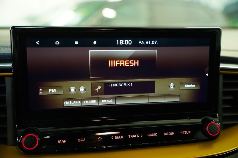 Kia Ceed - fotka 19 z 28