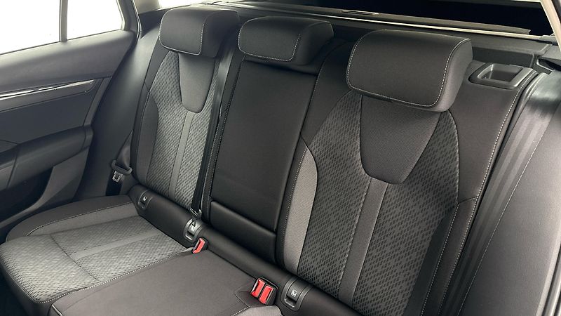 Škoda Octavia 1.5 TSI Style Combi - fotka 16 z 25