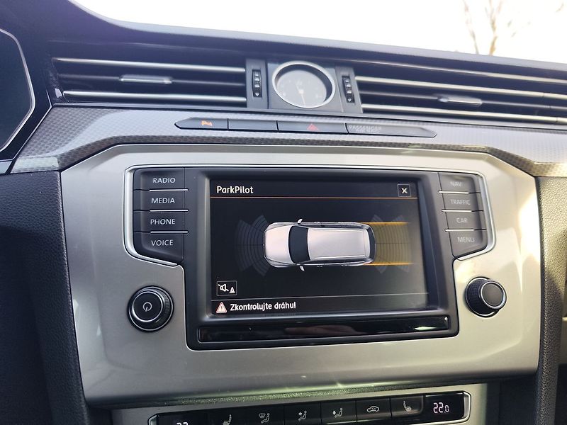 Volkswagen Passat 2.0 Bi-TDI/176kW Alltrack DSG - fotka 21 z 32