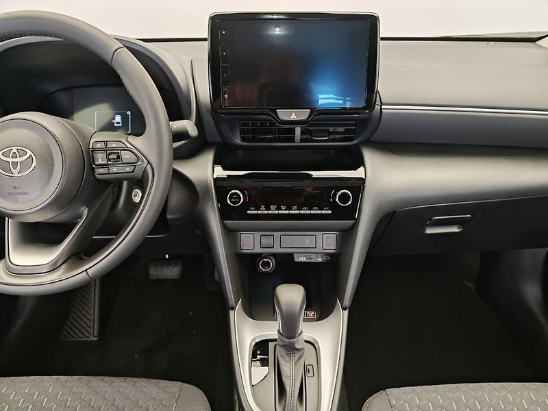 Toyota Yaris Cross 1.5 Hybrid eCVT Comfort 4x2 - fotka 13 z 28