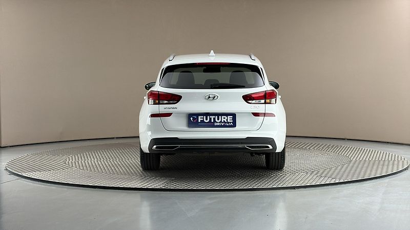 Hyundai i30 1.0 T-GDI Smart Kombi - fotka 5 z 27