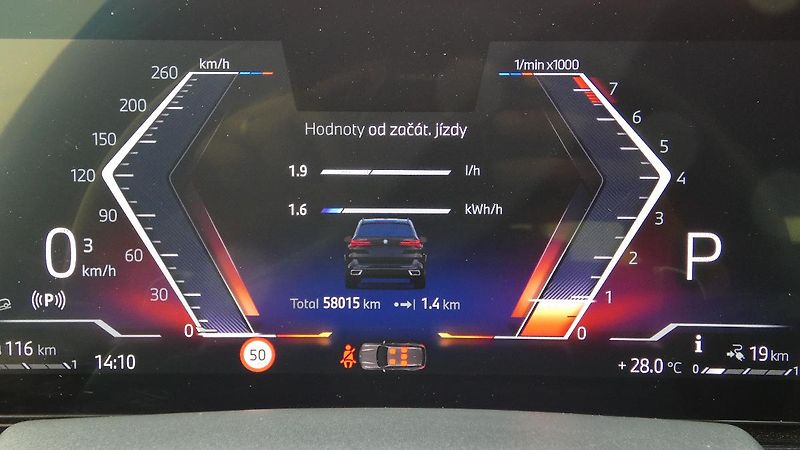 BMW X5 50e xDrive PHEV - fotka 13 z 27