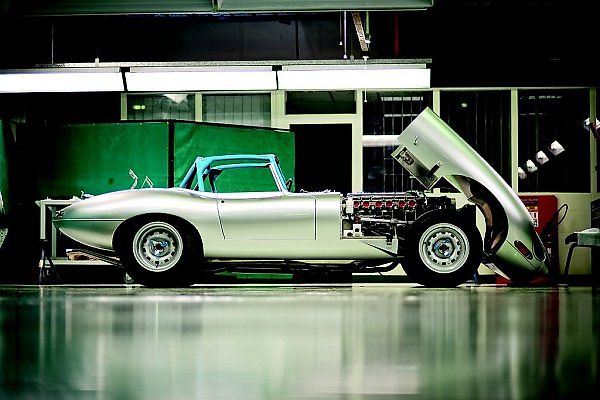 Jaguar E-Type Lightweight.