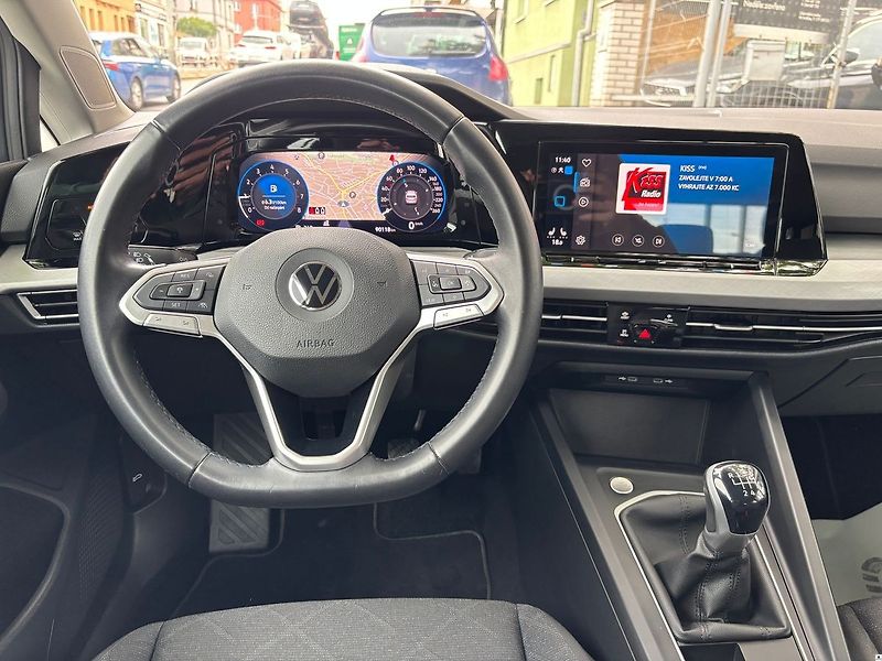 Volkswagen Golf 1.5TSi/2023/1M.LIFE.DPH.ACC-ZÁ - fotka 20 z 52