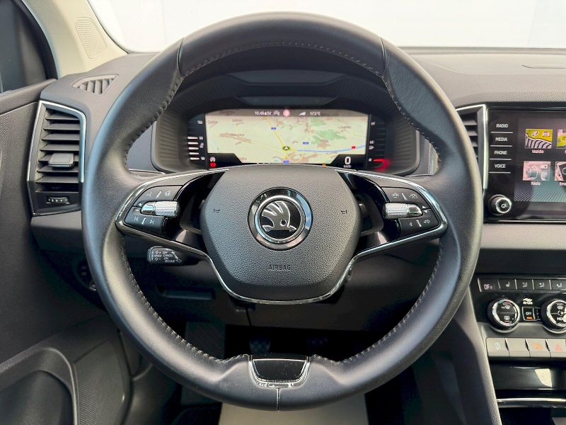Škoda Karoq (2022) 1.5 TSI 110kW Style - fotka 7 z 35