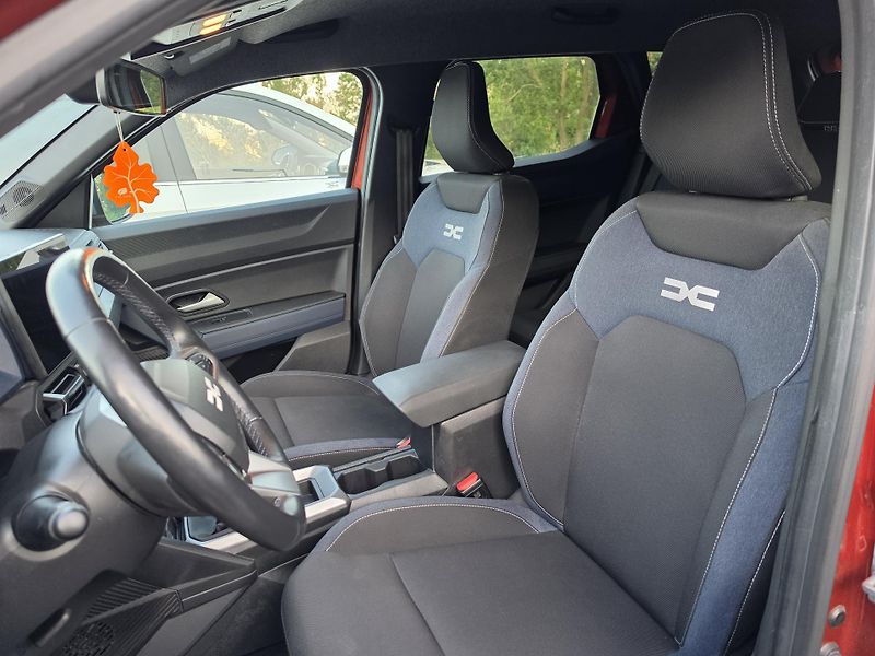 Dacia Duster (2024) Duster III Journey LPG 360° - fotka 10 z 16