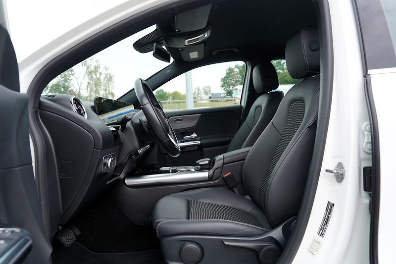 Mercedes-Benz GLA 200d Progressive/AT9/MBUX - fotka 24 z 46