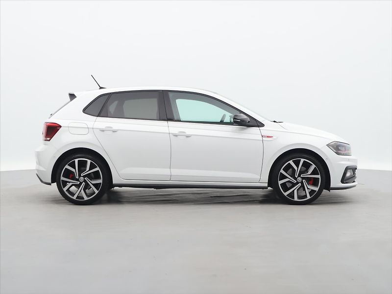 Volkswagen Polo 2,0 TSI GTI DSG Virtual Matrix - fotka 8 z 34