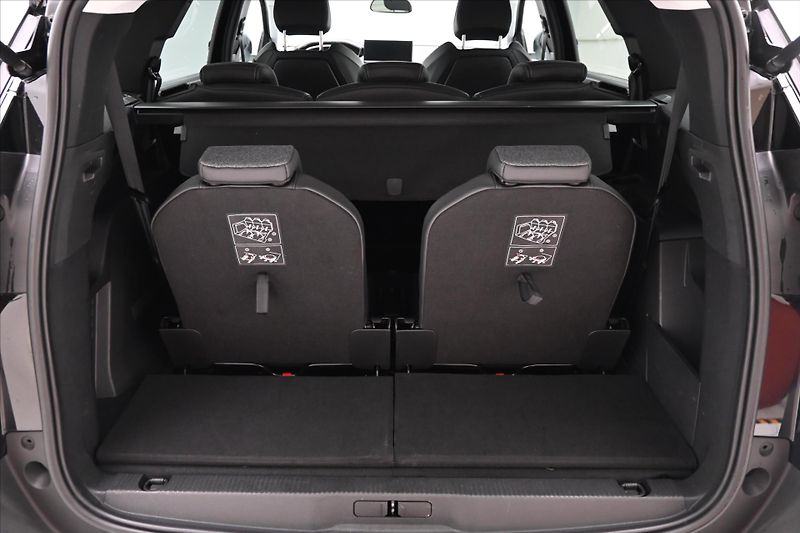 Peugeot 5008 1,5 96kW BlueHDi 7 míst Záruka - fotka 10 z 29