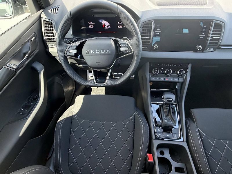 Škoda Karoq (2026) Sportline 7DSG 1,5TSI - fotka 4 z 6