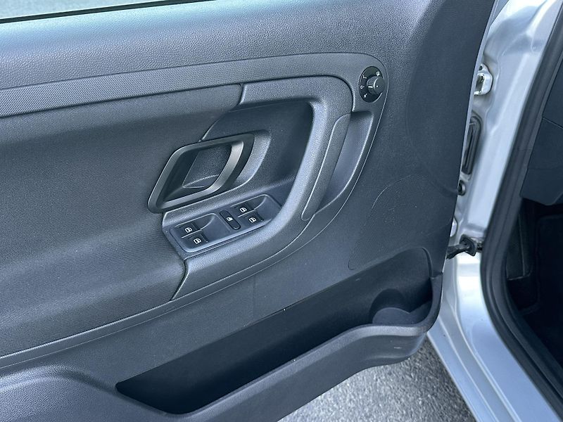 Škoda Fabia (2011) KOMBI 1.2TSI/63kW TZ* KLIMA* - fotka 8 z 37