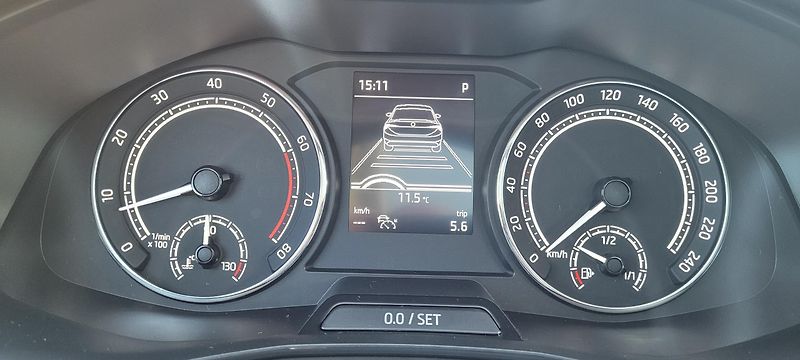 Škoda Scala (2019) 1,5TSi 110kW benzín DSG Style  - fotka 29 z 54
