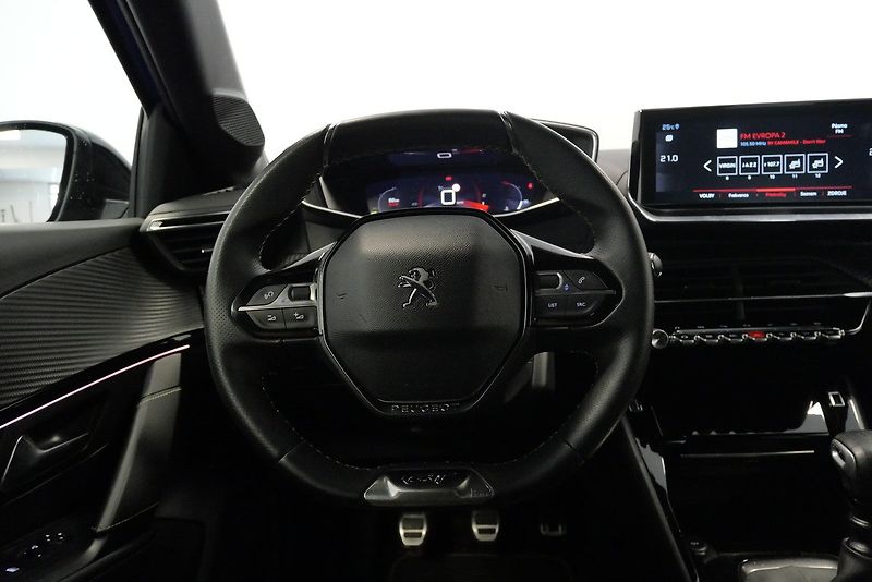 Peugeot 208 - fotka 17 z 23