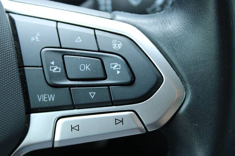 Volkswagen Tiguan (2022) 1.5 TSI 110kW LED manuál - fotka 34 z 35