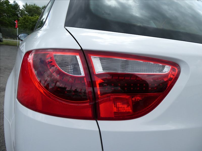 Seat Exeo 1,8 TSi 1.majitel, serviska - fotka 11 z 50