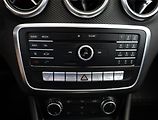 Mercedes-Benz Třídy A (2016) A 180 d, Automat, Kůže - náhled 12