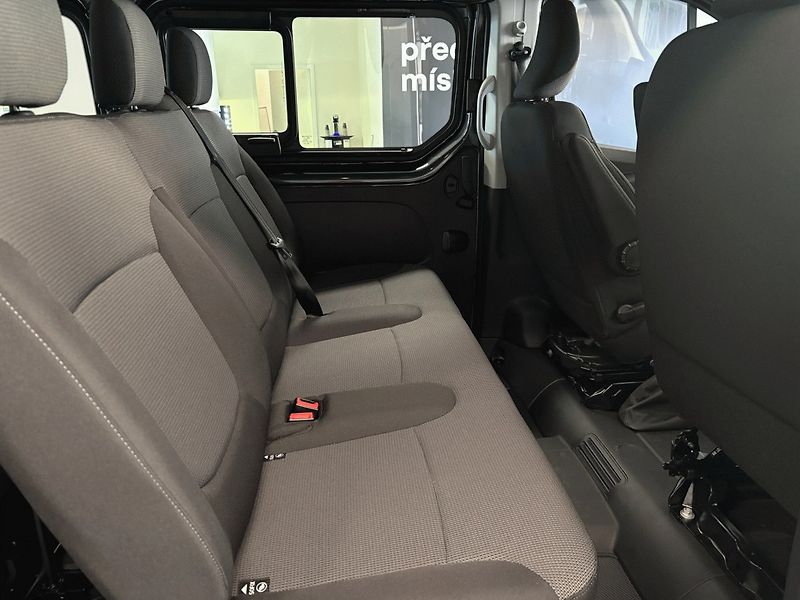 Renault Trafic (2026) L2 Equilibre Blue dCi 170 EAG9 - fotka 8 z 11
