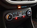 Ford Fiesta (2018) 1.1, Tempomat, Park. senzory - náhled 16