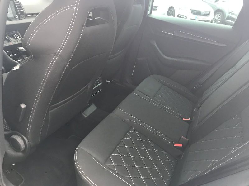 Škoda Karoq (2024) SPORTLINE  2,0 TDI 4x4  DSG - fotka 18 z 26