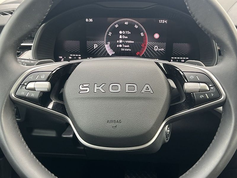 Škoda Scala Top Selection 1.0 TSI 85 Kw - fotka 24 z 32