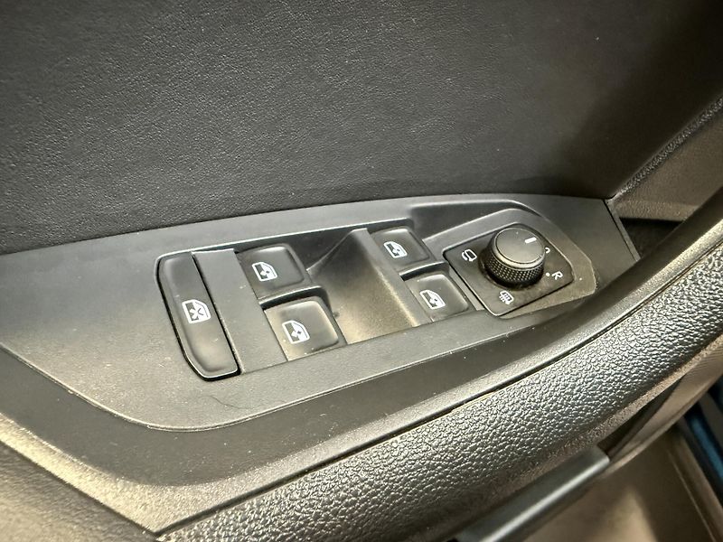 Škoda Kodiaq 2.0 TDI 147 kW L&K 4x4 DSG - fotka 10 z 16