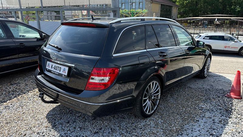 Mercedes-Benz Třídy C (2012) 2.2CDI 125kW *REZERVOVANO - fotka 4 z 20