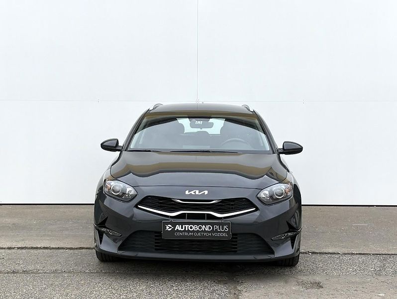 Kia Ceed 1.5 T-GDI 117kW SPIN - fotka 4 z 20