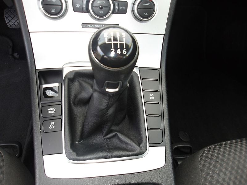 Volkswagen Passat 2,0TDi 103kW Nová Spojka! - fotka 10 z 33