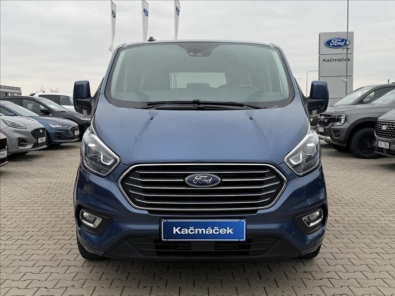 Ford Tourneo Custom 2,0 136kW Titanium X Webasto - fotka 8 z 28