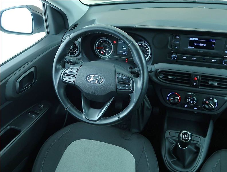 Hyundai i10 (2023) 1.0, ČR,1.maj, Serv.kniha - fotka 7 z 15