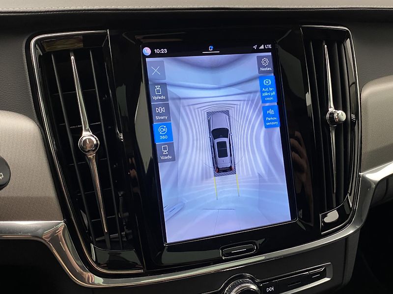 Volvo V90 T6 AWD RECHARGE BRIGHT PLUS  - fotka 63 z 64
