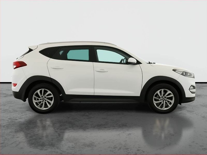 Hyundai Tucson (2016) 1.7 CRDi, Serv.kniha, Navi - fotka 6 z 19