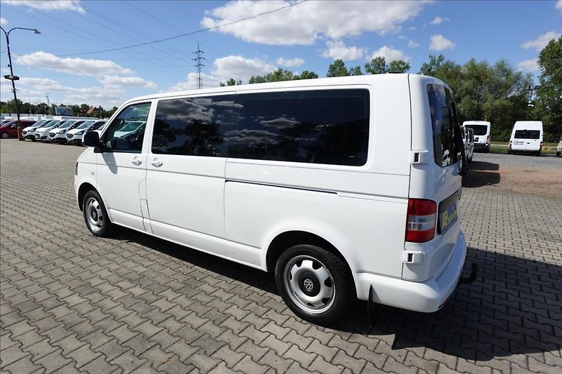 Volkswagen Caravelle 2,0 TDi  L2H1 8MÍST KLIMA - fotka 12 z 37