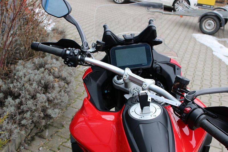 Ducati Multistrada V4 S (2025) RADAR TOURING 2025 DEMO - fotka 5 z 10