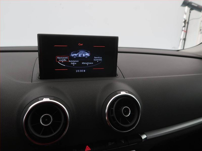 Audi A3 (2015) 1.6 TDI, Serv.kniha, Navi - fotka 12 z 19