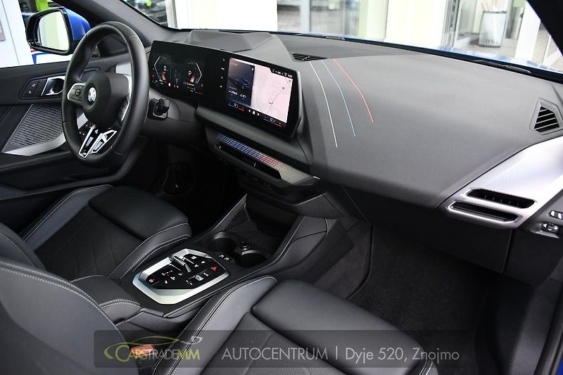 BMW Řada 1 118d M-SPORT 1M ČR - fotka 15 z 54